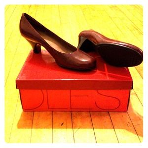 Aerosoles Low Heel Pumps
